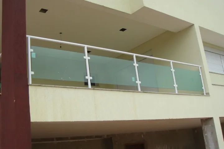 GUARDA CORPO E CORRIMAO - Foto 6