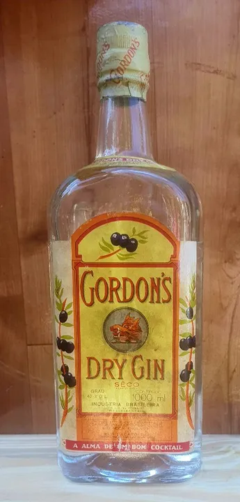 Gin gordons indústria brasileira (colecionador)