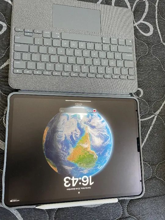 iPad Pro M1, 12.9, 256 Gb, c/ ApplePen2.0, capa teclado logitech, hardcase e d+ acessórios - Foto 5
