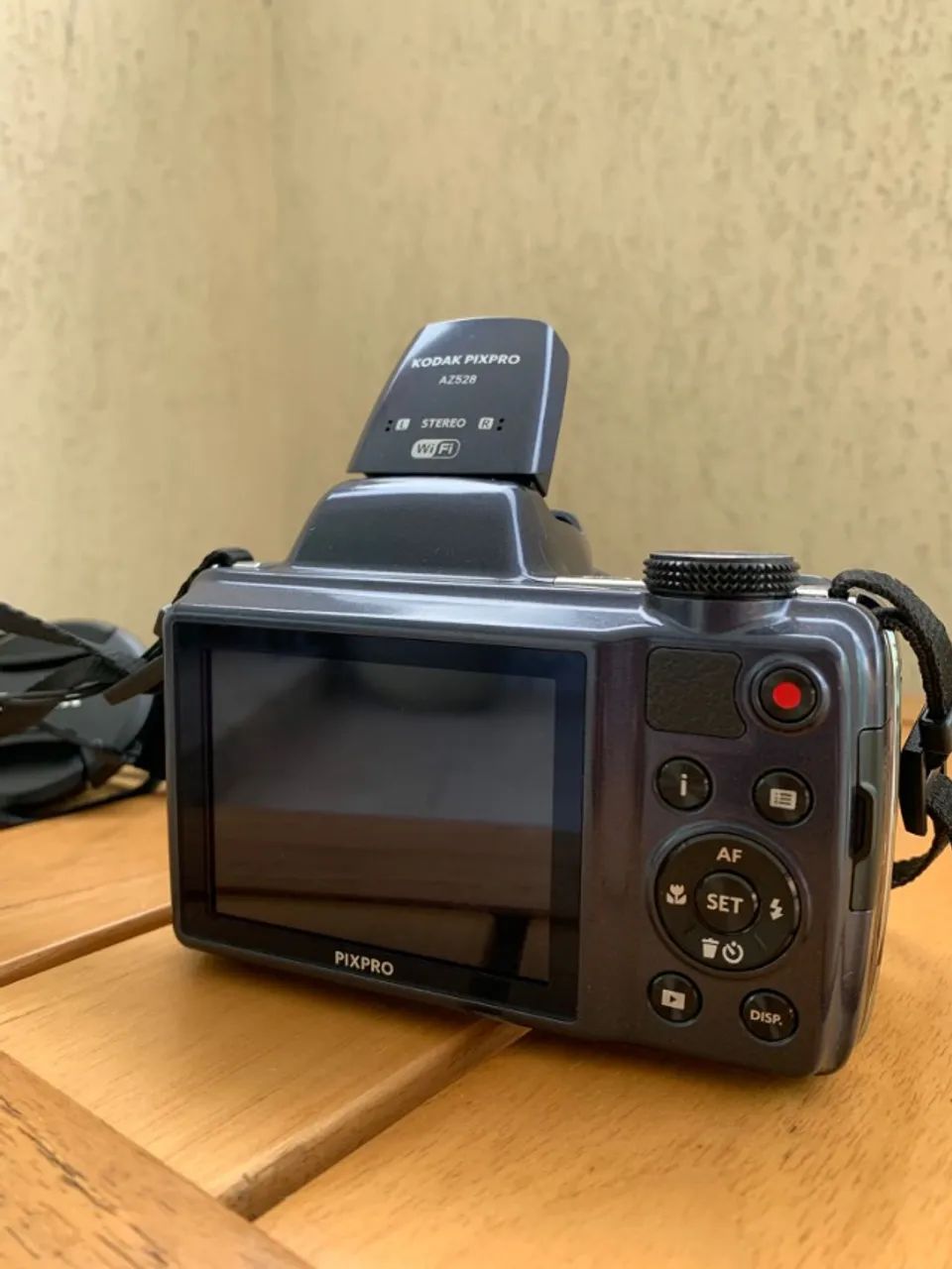 Câmera Digital Kodak Pixpro Az528 Astro Zoom 16mp Full Hd