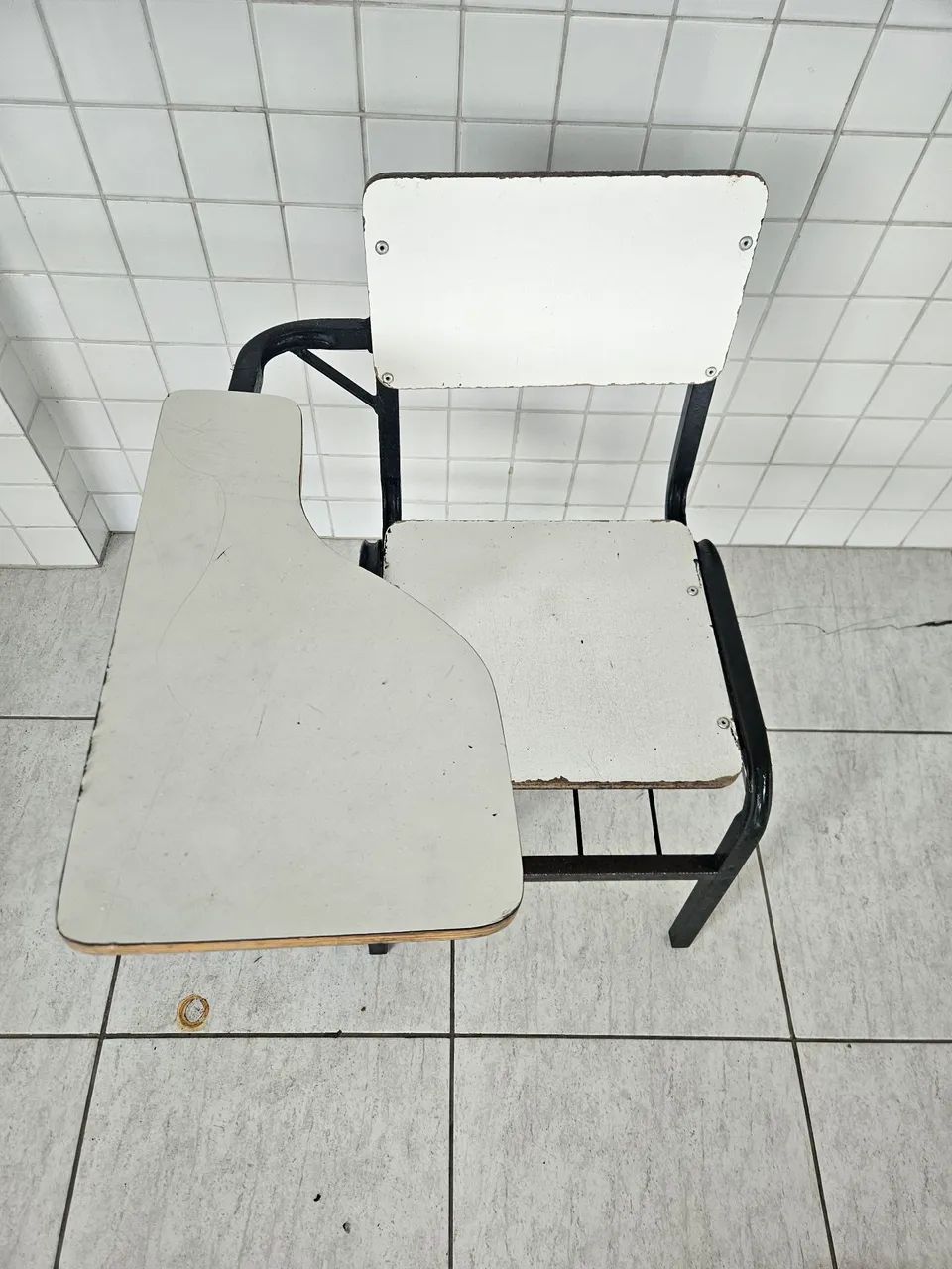 Cadeira escolar em fórmica  - Foto 3