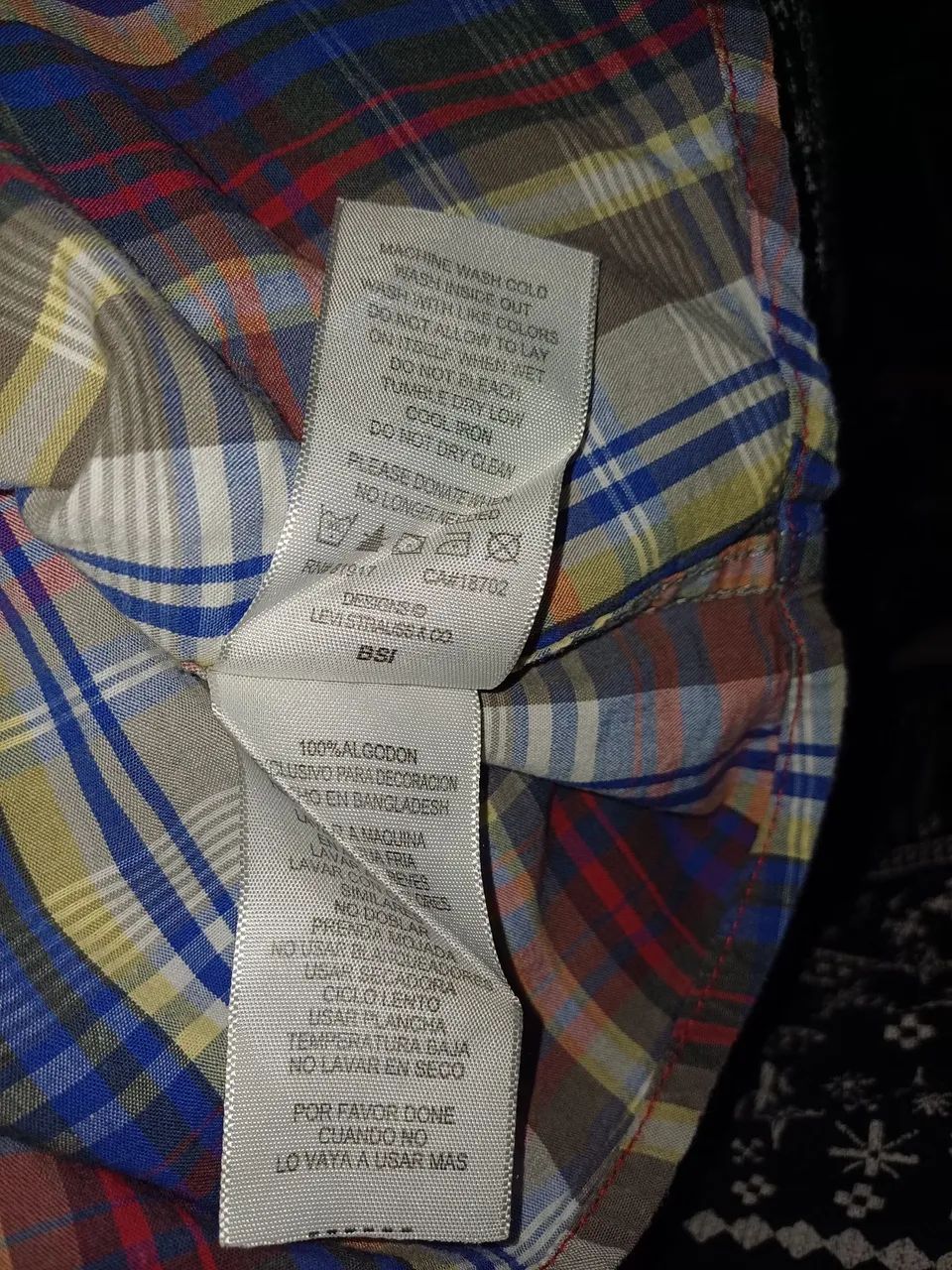 Camisa Xadrez Infantil Levis semi-nova  - Foto 4