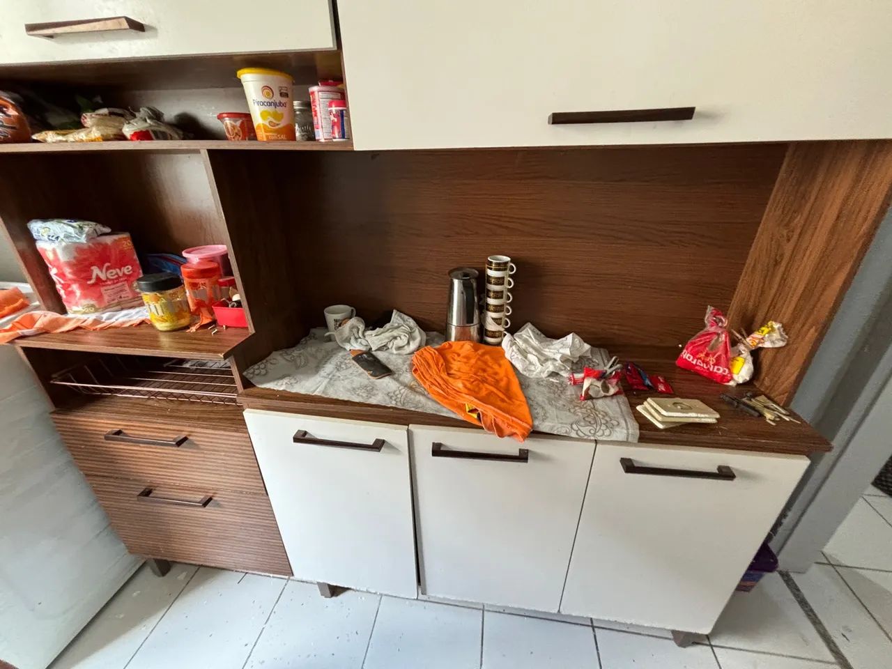 Armário de Cozinha em Madeira