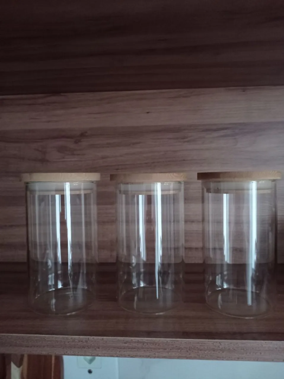 Conjunto de Potes de Vidro com Tampa de Bambu