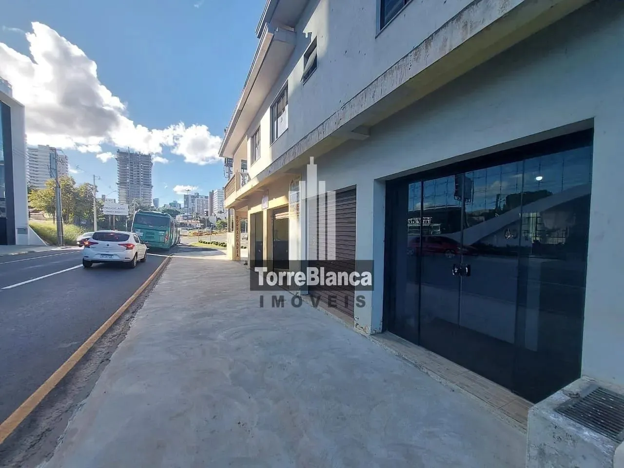 Sala Comercial para locação, 2 salas, 2 banheiros, 10 vagas rotativas, 70 m², Centro - Pon