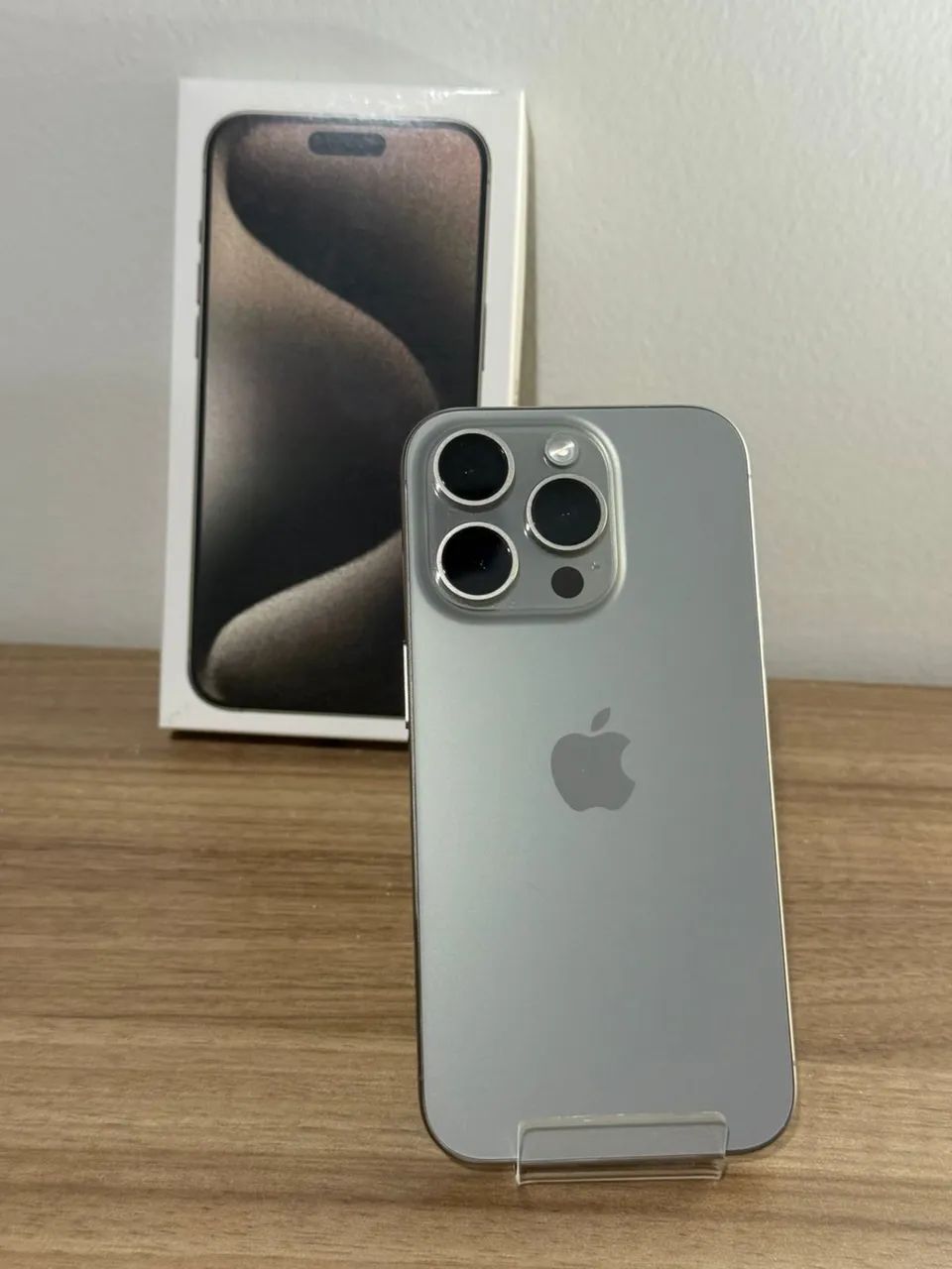 iPhone 15 Pro 128GB 95% Natural Titanium Caixa NF LJ física