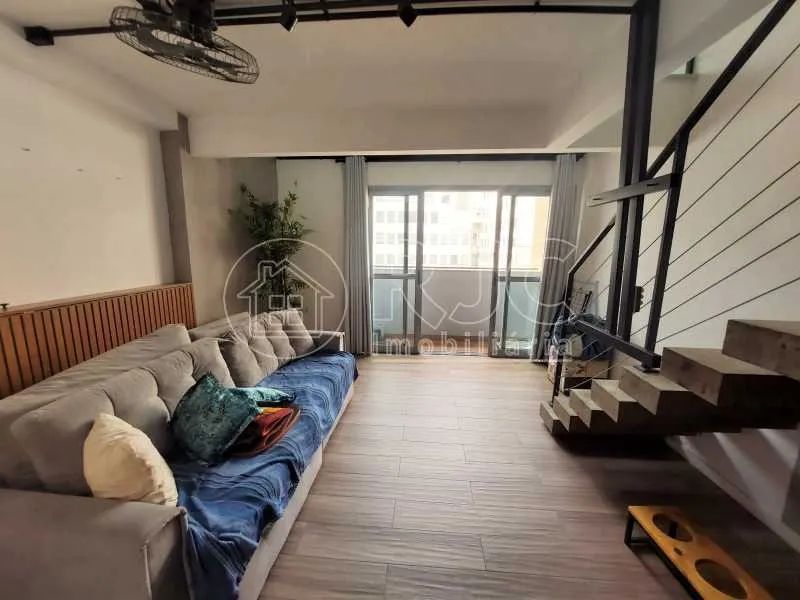 Cobertura para venda tem 70 metros quadrados com 1 quarto em Centro - Rio de Janeiro - RJ - Foto 3