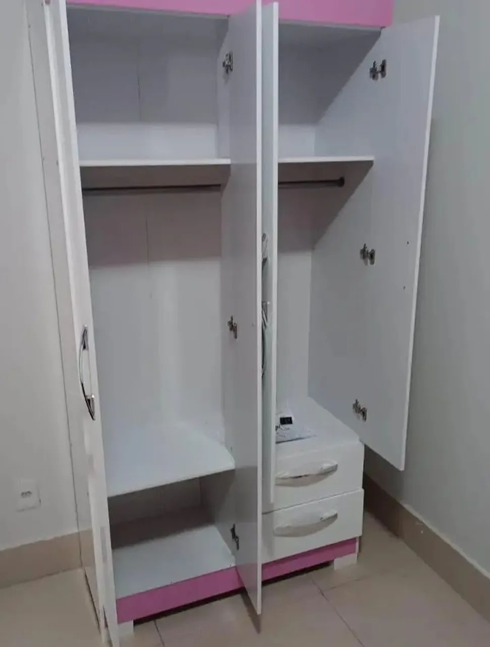 Guarda Roupa Lisboa Com Cama Na Promoção/Entrega É Montagem Grátis Loja R&L Móveis  - Foto 2