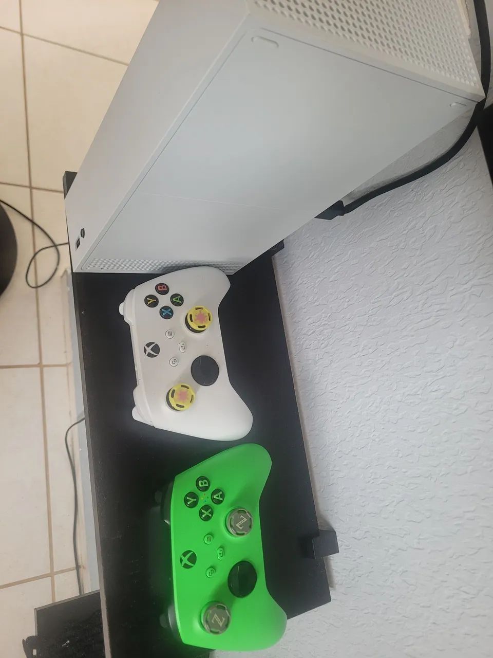 Xbox Series S - Pouco tempo de uso - Foto 4