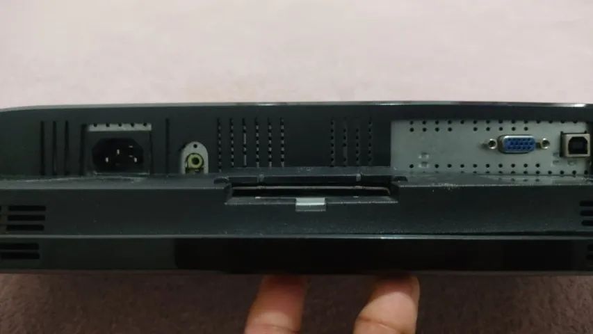 Monitor Positivo 936SWA-P - Foto 4