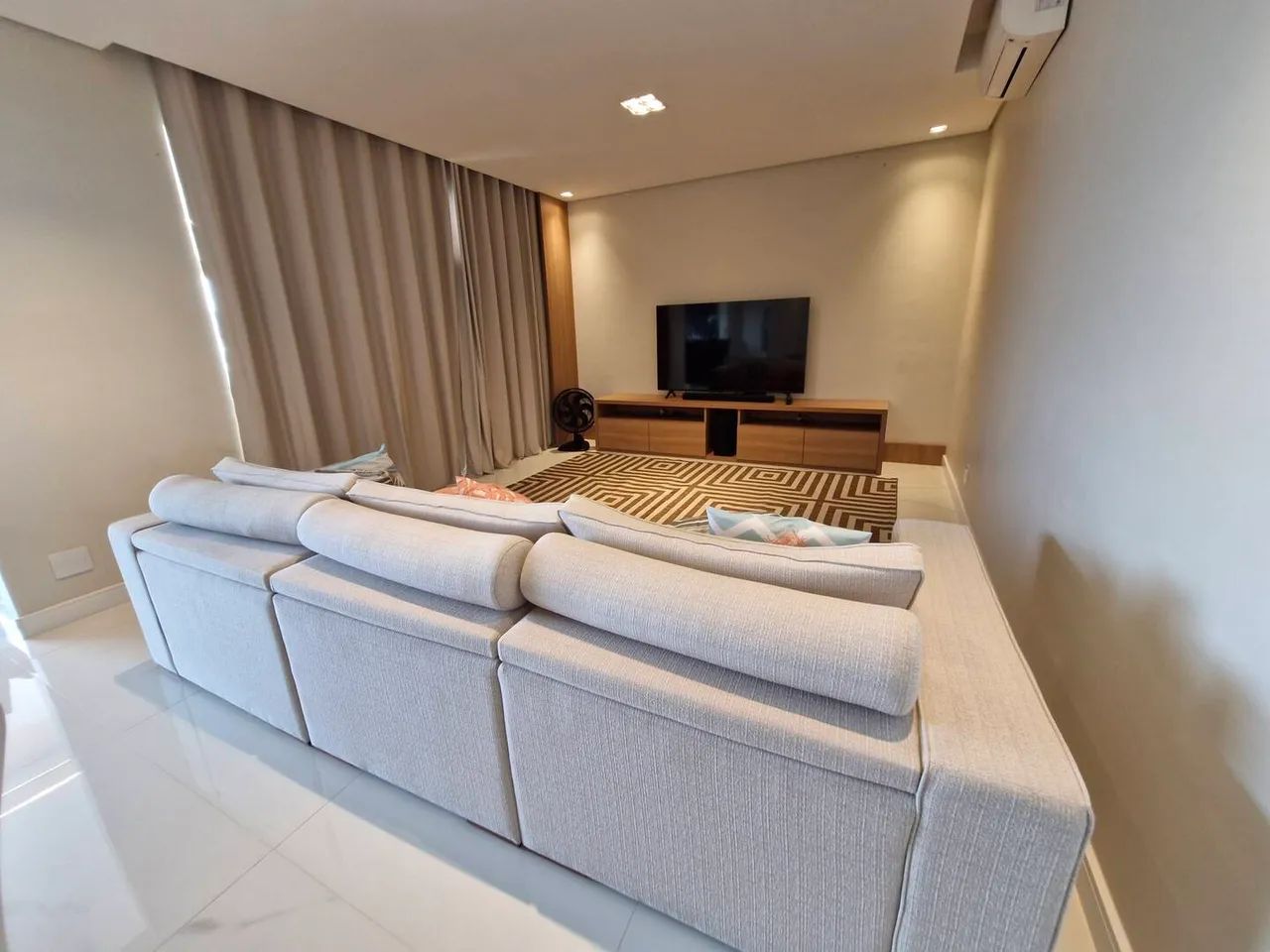 LINDO APARTAMENTO REFORMADO COND VERDE MAR ENSEADA GUARUJÁ SP - Foto 5