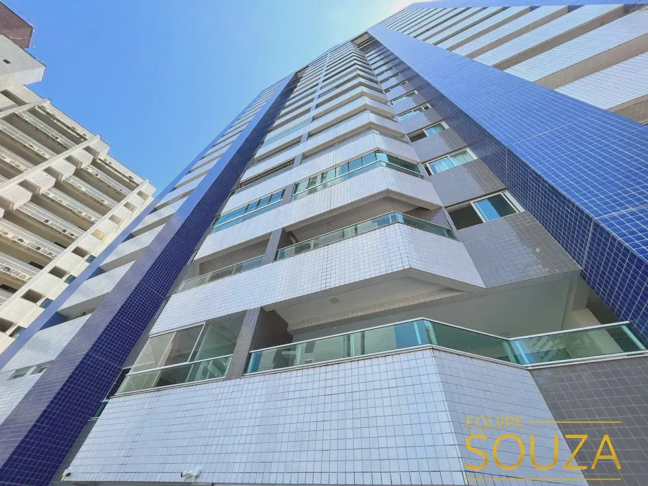 FC Espinheiro Residence | Rua do Espinheiro | Oportunidade 4 Quartos 2 Suíte | 144m² | 2 V