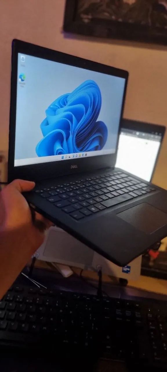 Notebook Dell Latitude 3400 i5 + 8gb de ram + SSD 240gb, bateria viciada. - Foto 3