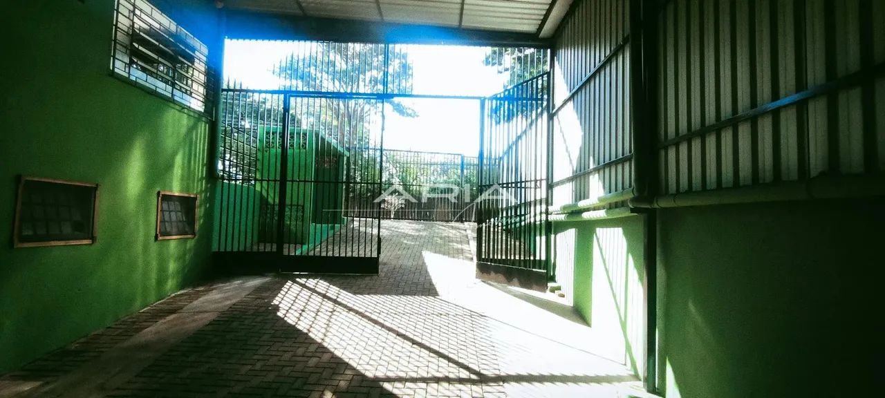 BARRACÃO PARA LOCAÇÃO Imóvel com 307,60 m de área total - Foto 4