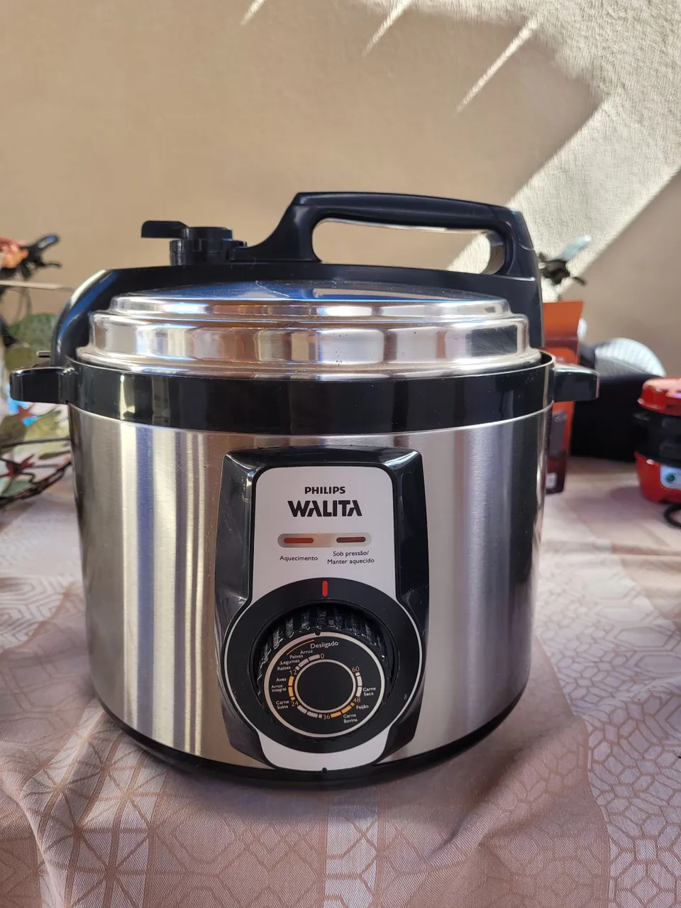 Panela de pressao eletrica