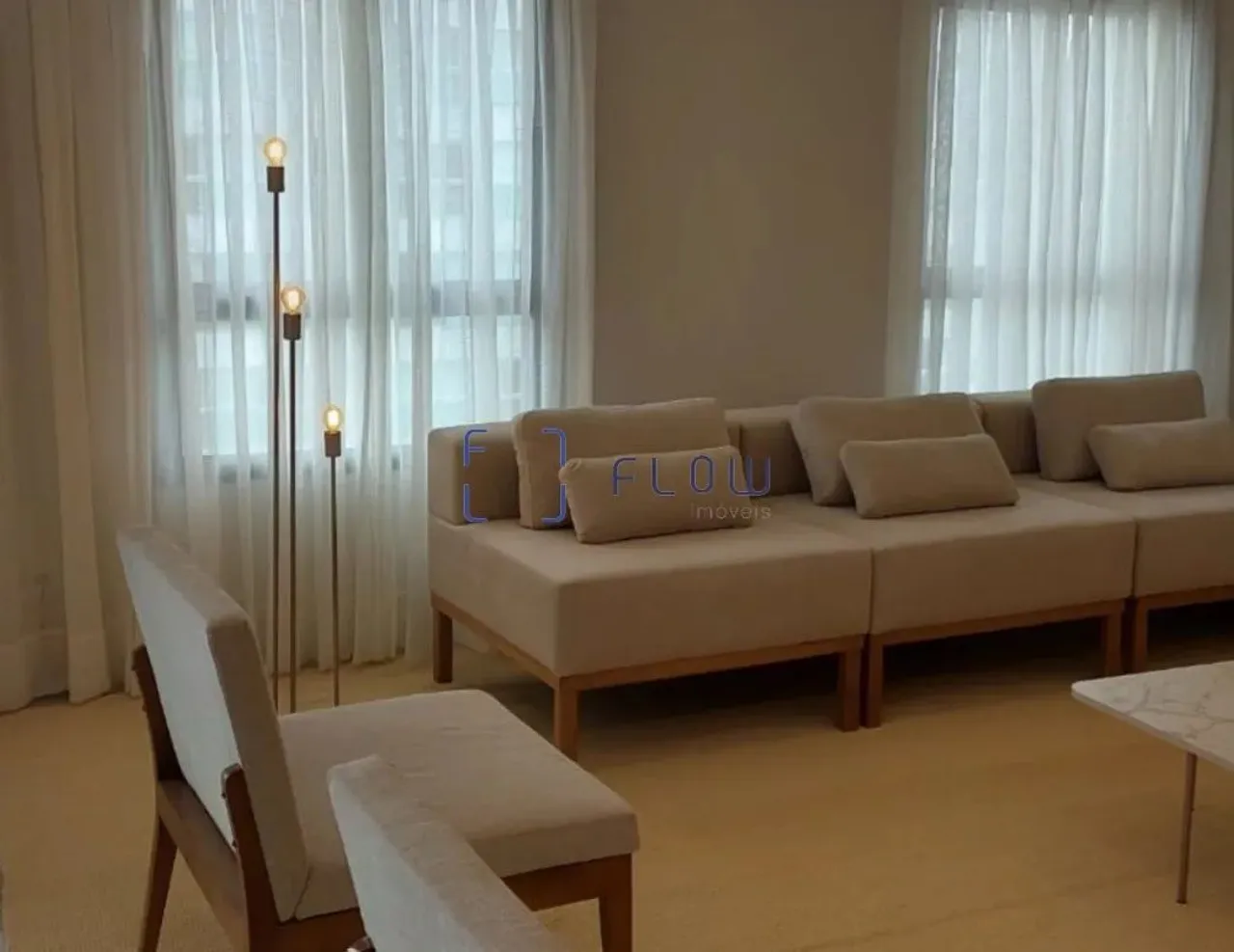 Studio mobiliado para locação - 24m², 1 vaga - Vila Mariana