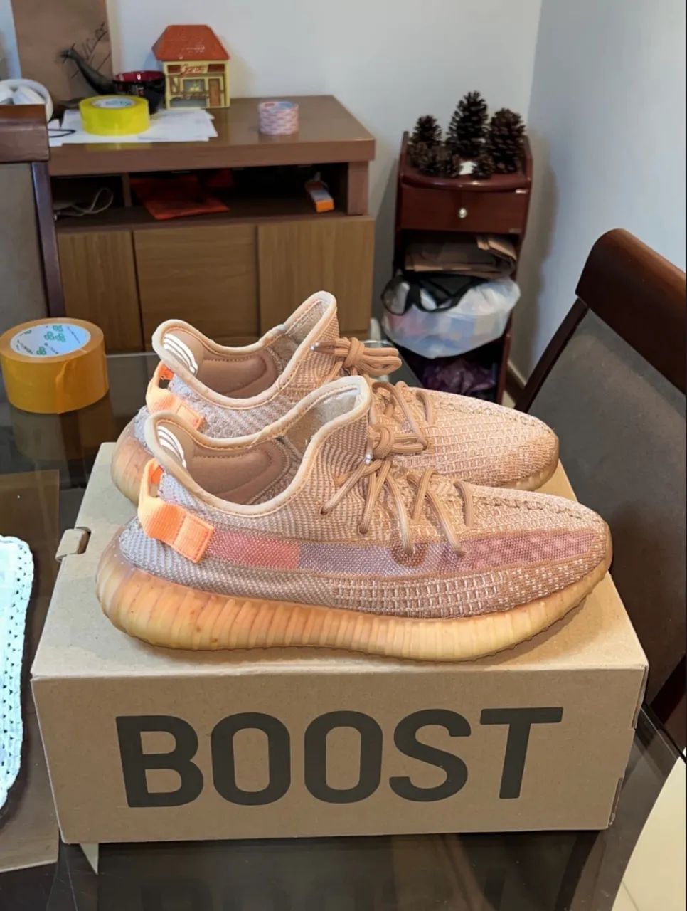 Yeezy Boost 350 v2 Clay