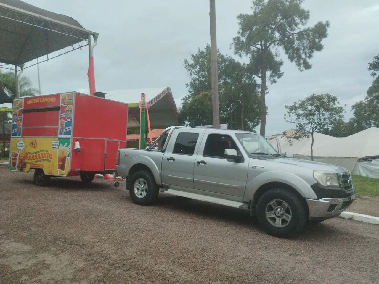 Trailer Ford truck emplacado.  - Foto 4