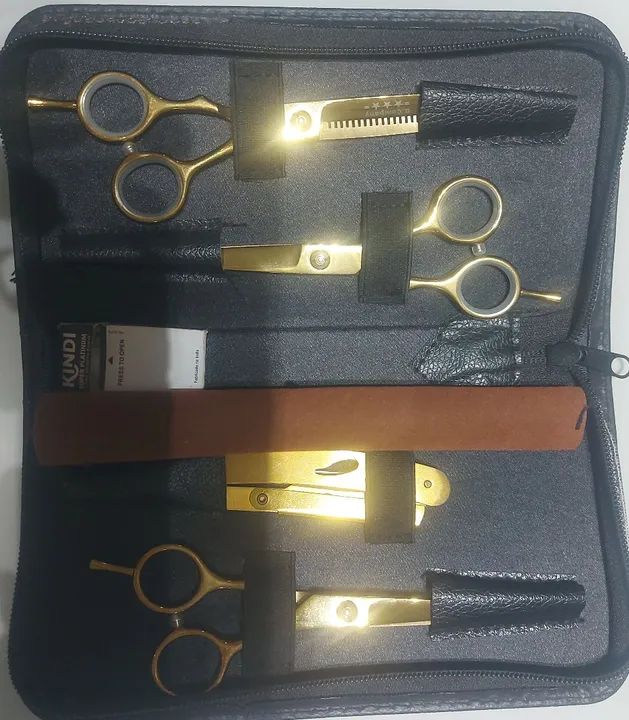 Máquina de cortar cabelo profissional - Kit completo - Foto 6