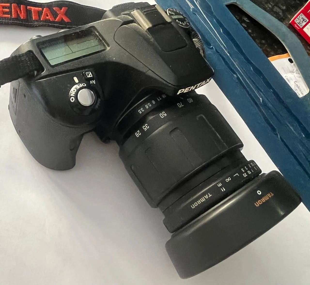 Câmera Pentax K100 D com lente esférica com capuz - Foto 2