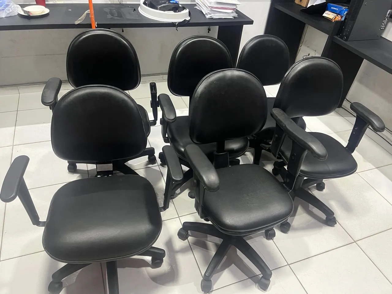 Lote com 6 Cadeiras de escritório ergonômicas