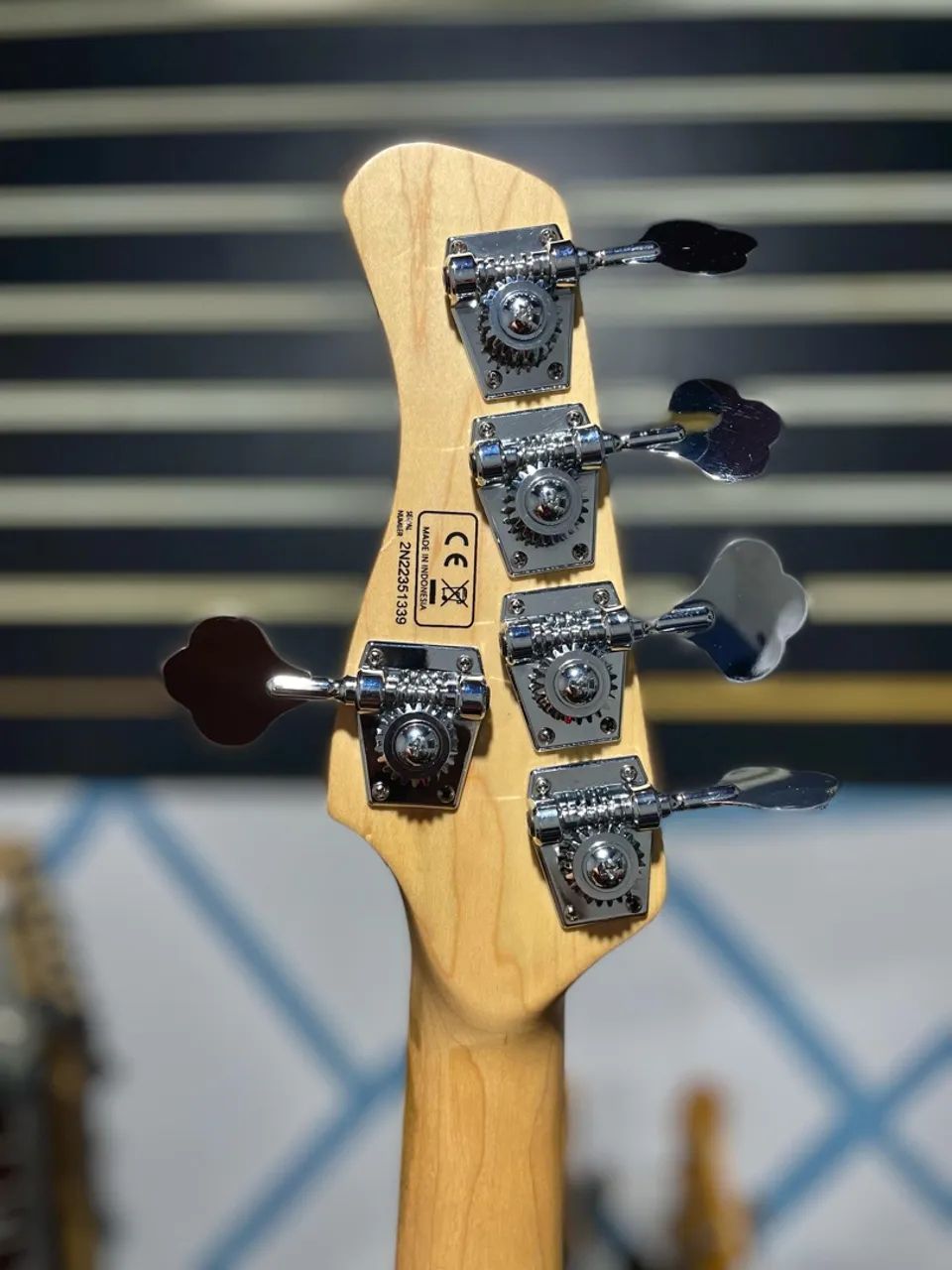 Baixo Sire V7 Marcus Miller - Foto 4