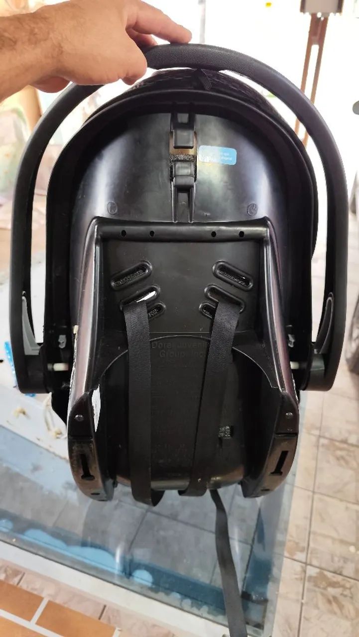 Carrinho de Bebê com Bebê Conforto - Foto 5