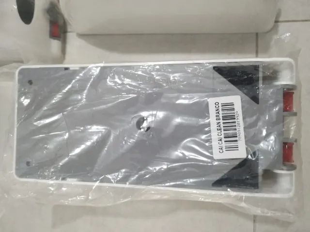 9 - Suporte Porta Papel Higiênico Cai Cai Interfolha - Foto 2