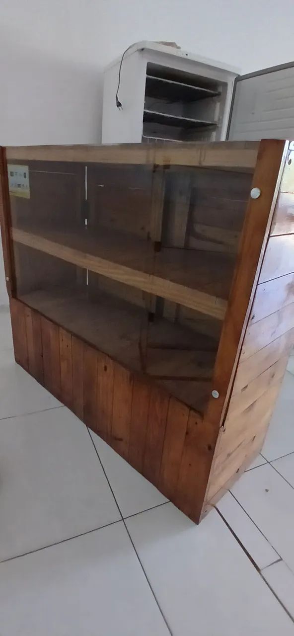 Balcão Expositor em Madeira - Elegância, Qualidade e Funcionalidade - Foto 3