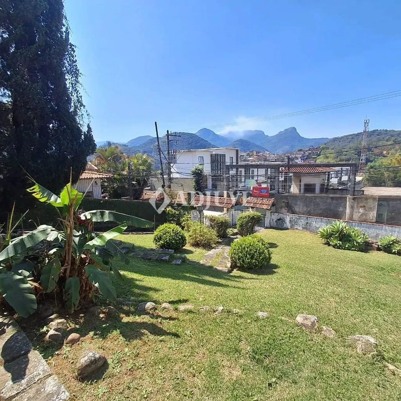 Casa à venda 3 Quartos, 3 Suites, 4 Vagas, 980M², Valparaíso, Petrópolis - RJ - Foto 2