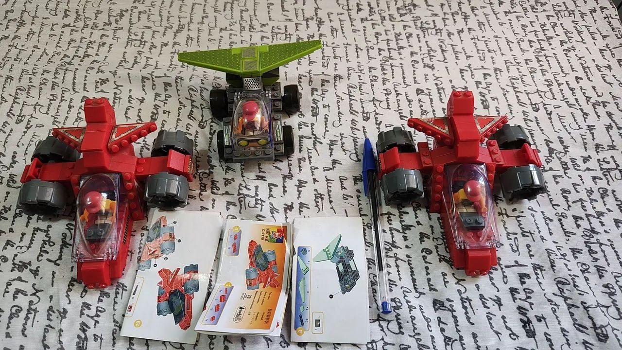 Brinquedos de montar Lego - Carros e aviões - Foto 4