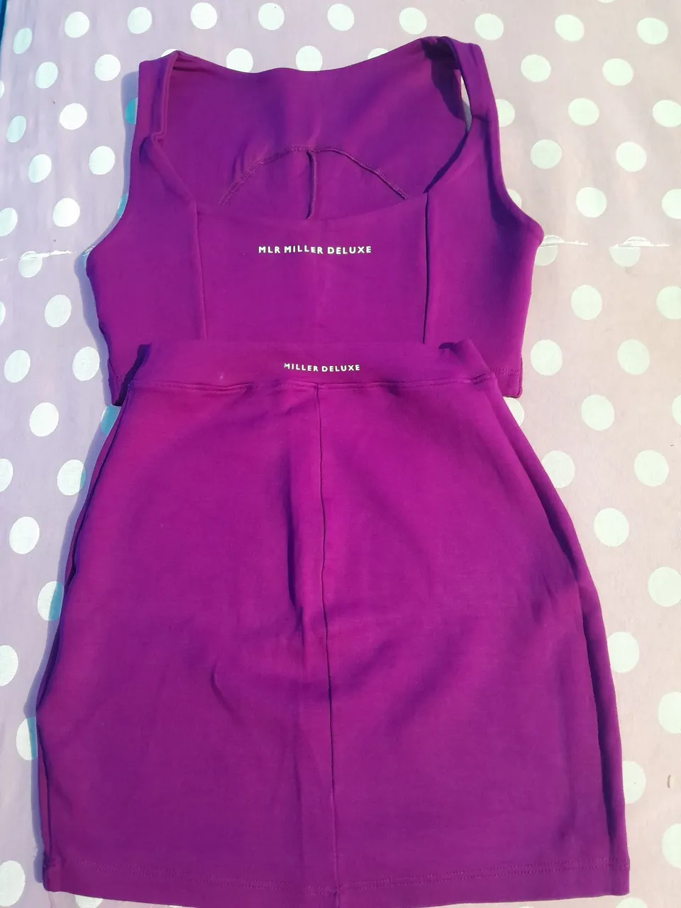 Conjunto cropped e saia roxo Miller Deluxe