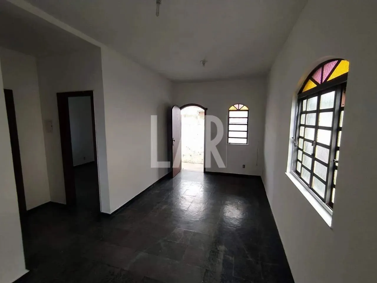 Casa Geminada para aluguel, 2 quartos, Floramar - Belo Horizonte/MG