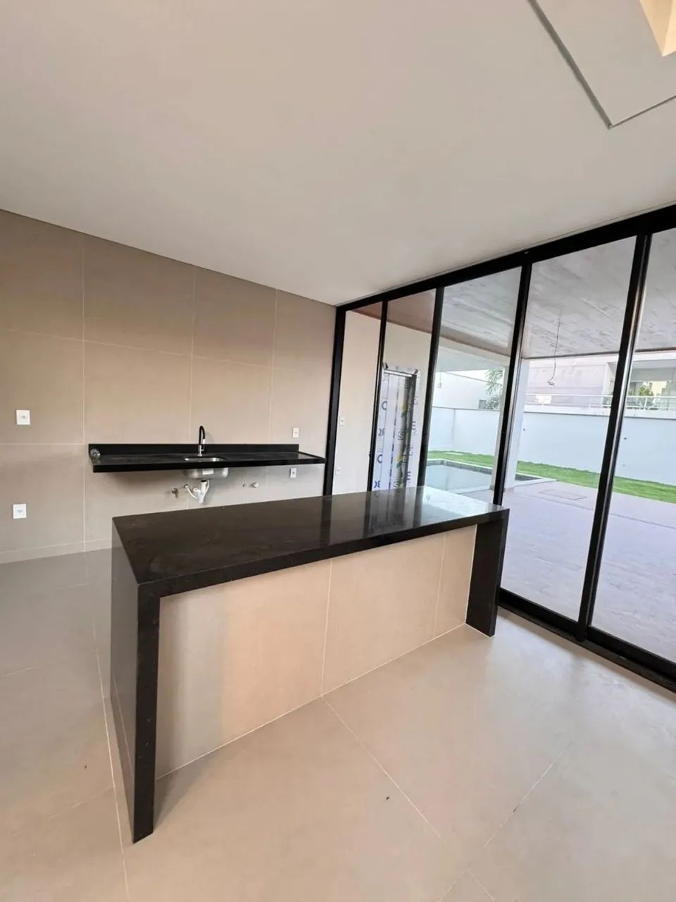 Linda Mansão no Alphalle - Foto 14