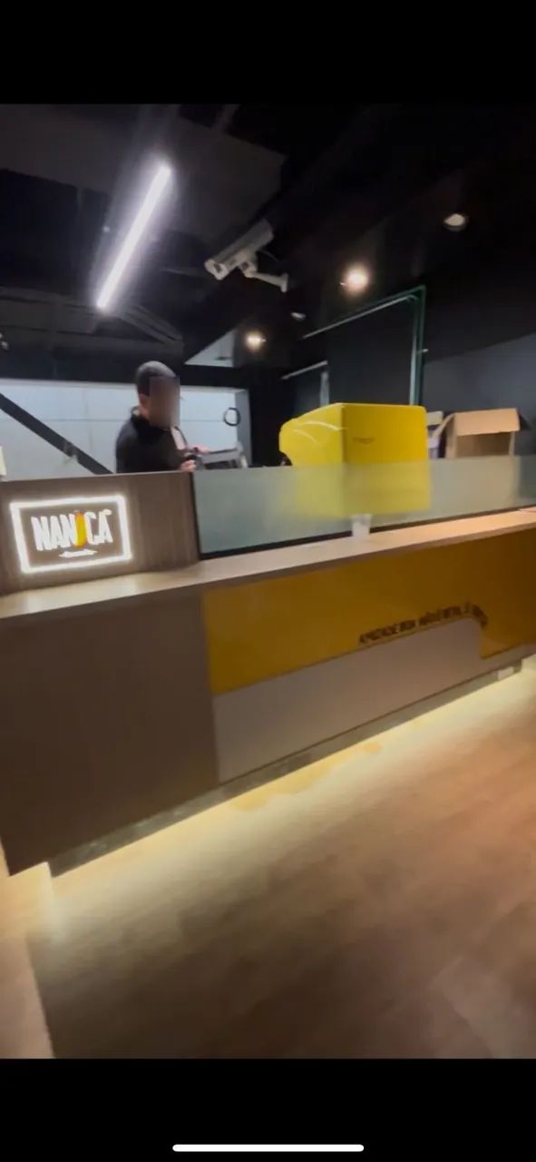 QUIOSQUE Móvel em MDF 3504x675x920mm, chapa de MDF 15mm amadeirado externo, parte interna  - Foto 3