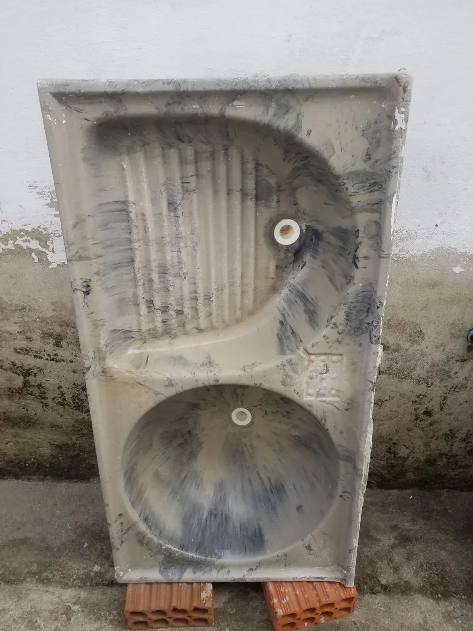 Laundry for the backyard64960473706371121