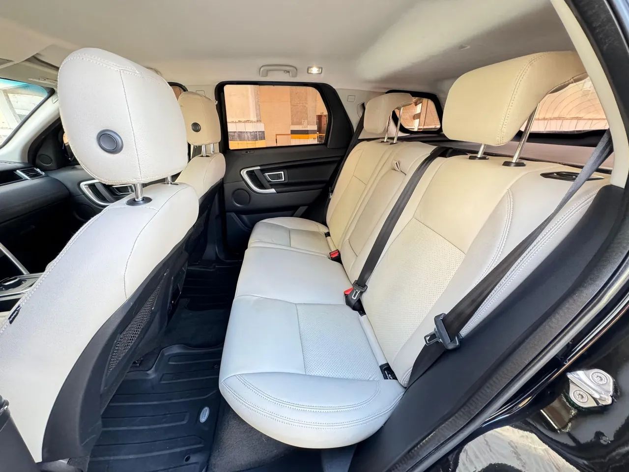 Land Rover Discovery Sport SE 2.0 4X4 Aut. 2017 - Foto 8