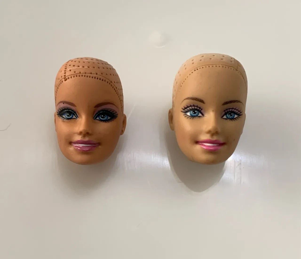 LEIA A DESCRIÇÃO Lote com 7 cabeças - Barbie - Foto 2