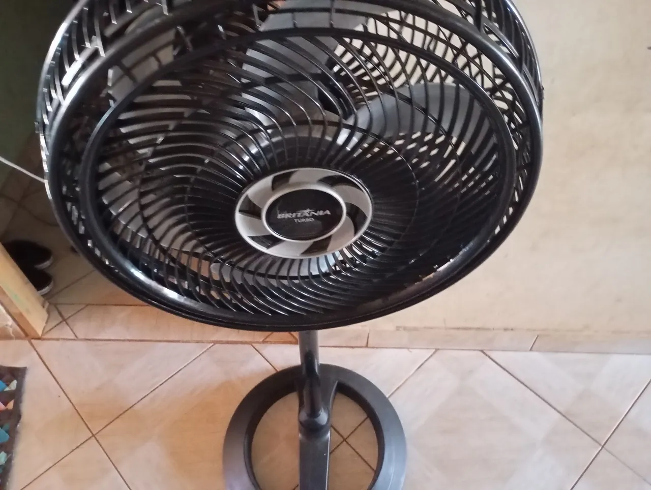 Ventilador de Coluna Britânia Turbo - Ótimo Estado