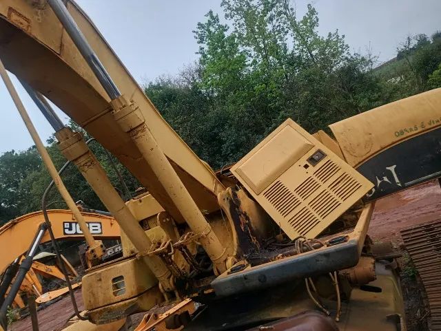 Sucata de Escavadeira Para Retirada De Peças Hidráulica Caterpillar 315c - Foto 3