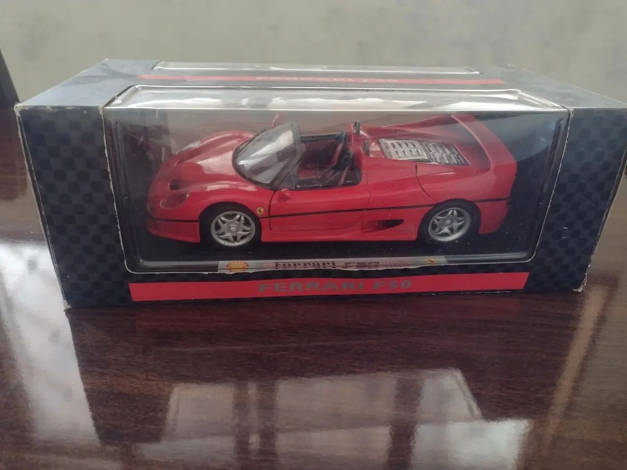 Ferrari F50 - Miniatura