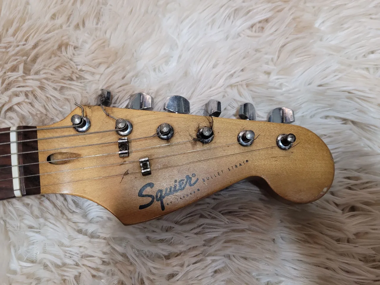 guitarra squier bullet stratocaster