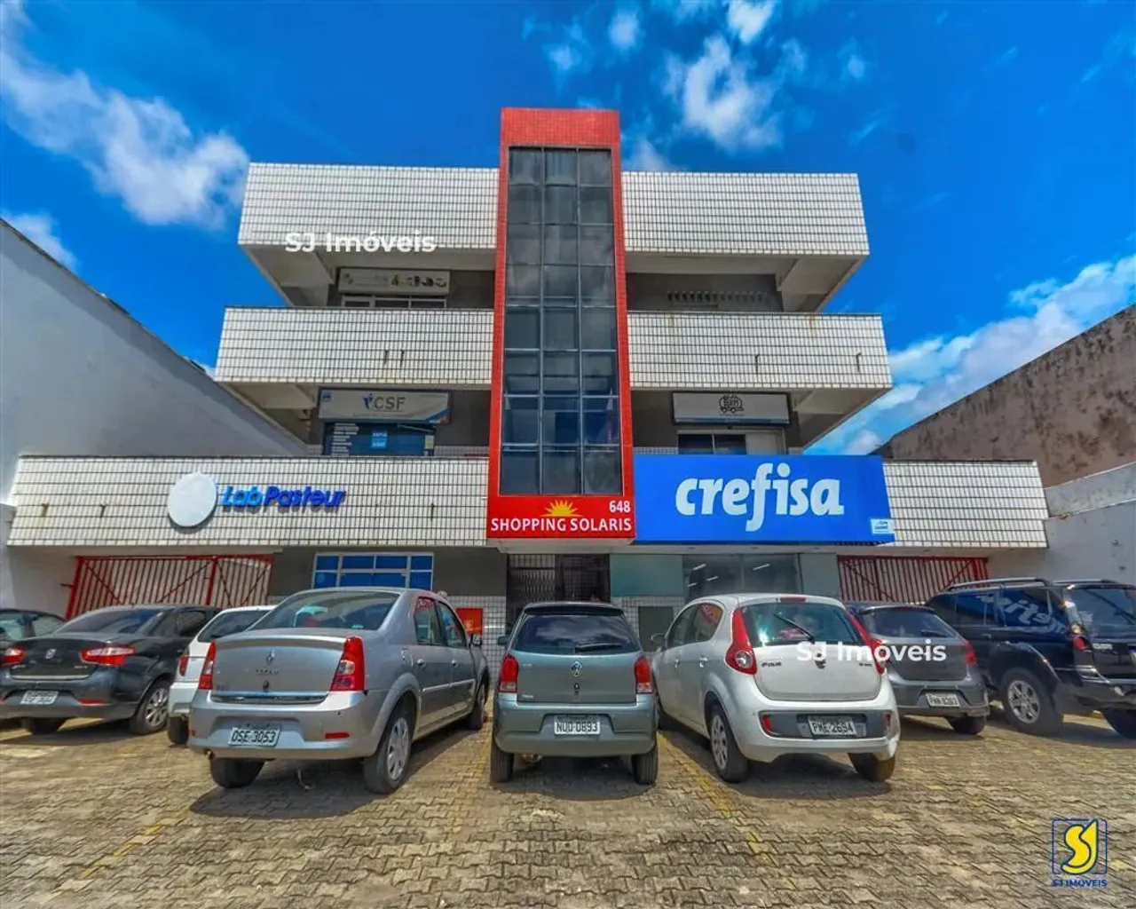 Sala pronta para locação no Montese