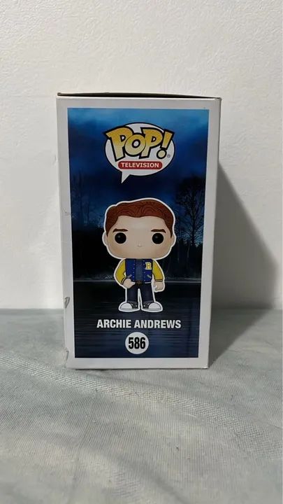 FUNKO POP ARCHIE ANDREWS -586- (RIVERDALE)