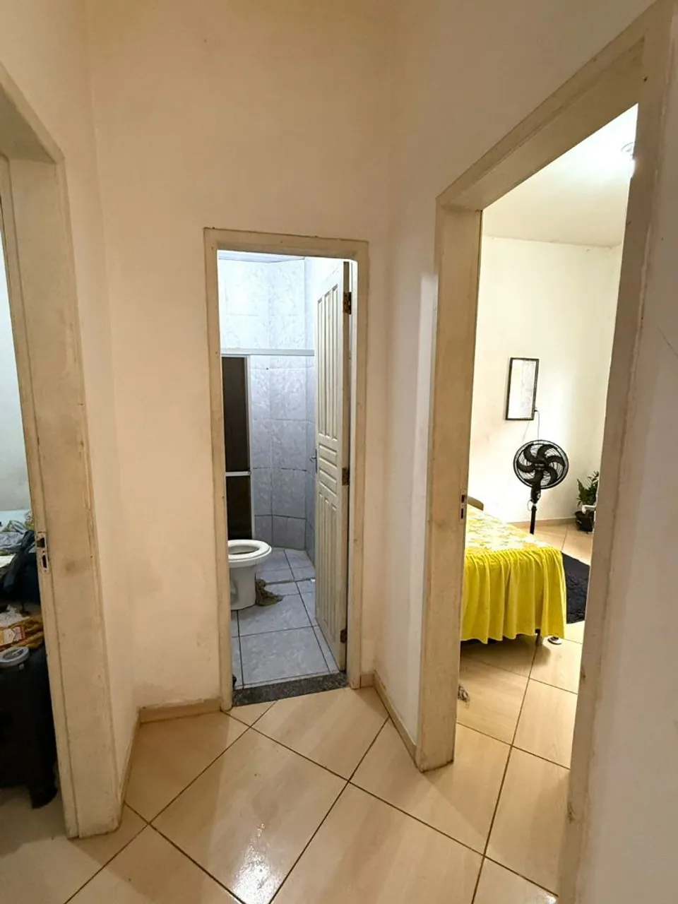 Quarto individual mobiliado