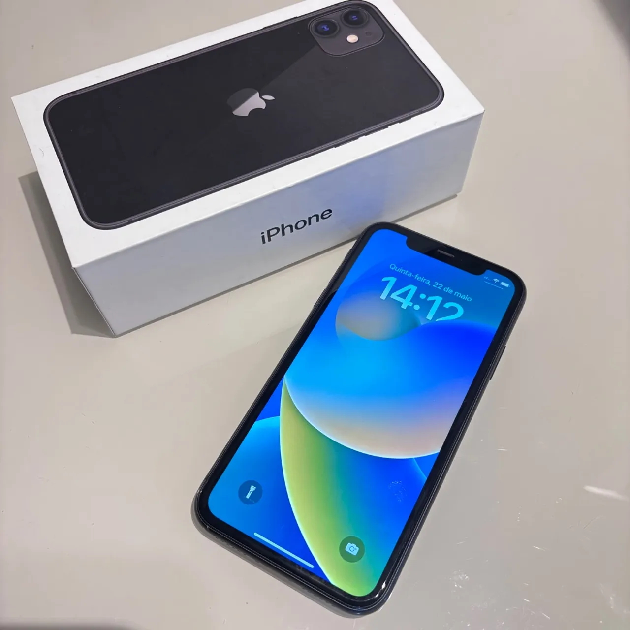 iPhone 11 64gb excelente estado