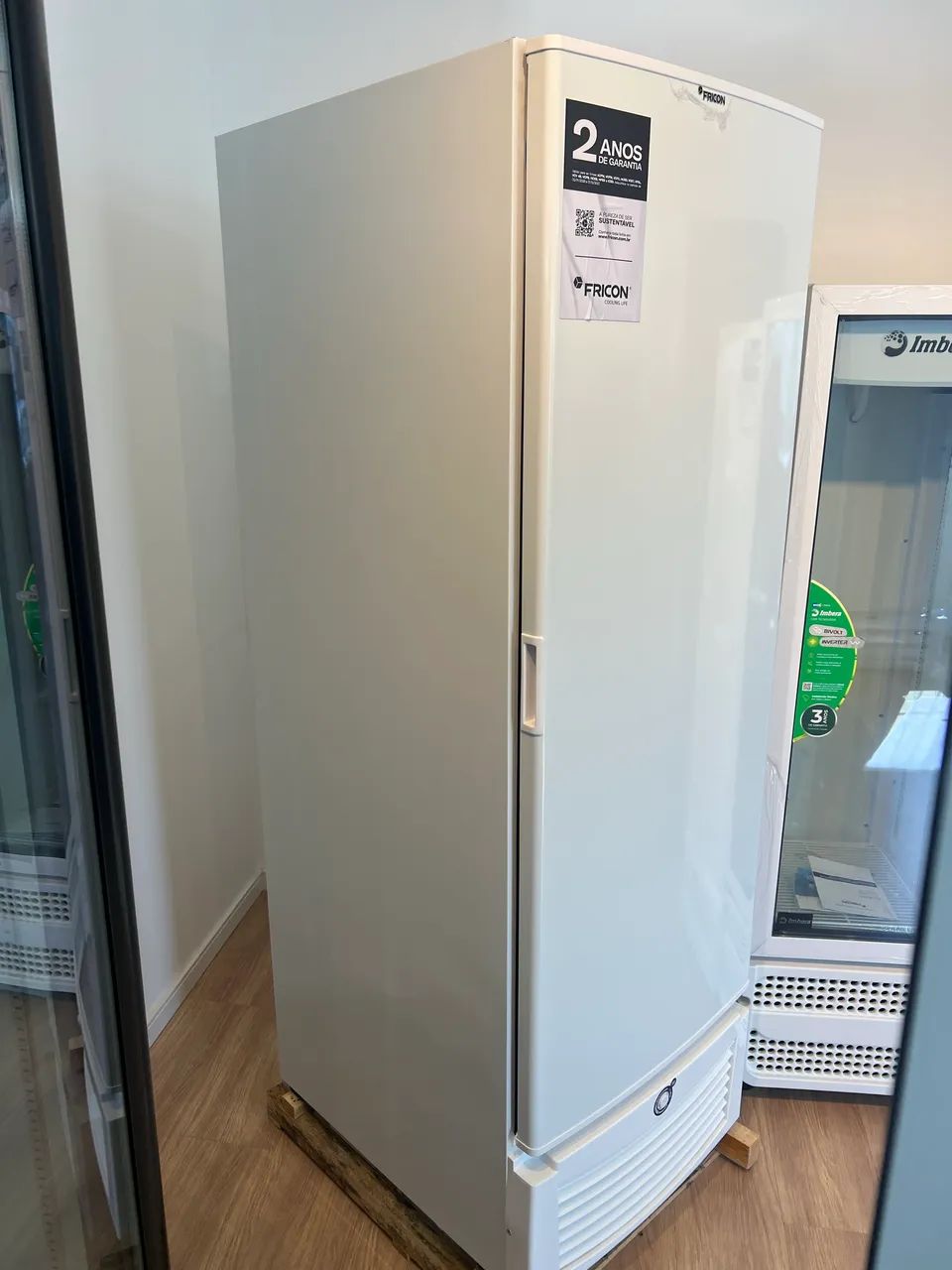 Freezer vertical 569 litros para congelados 2 anos de garantia  - Foto 2