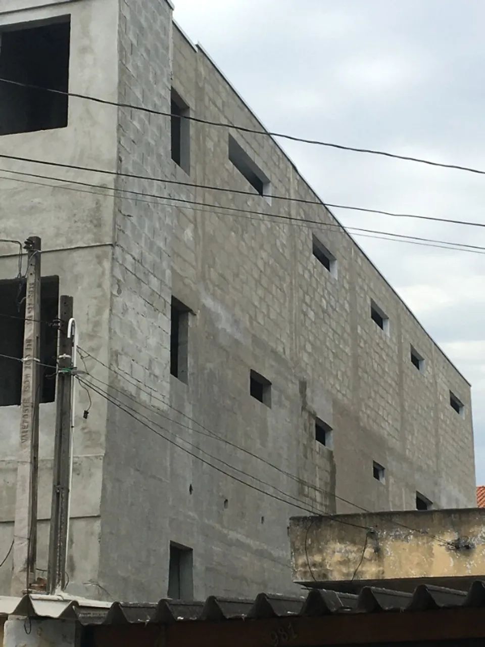 Bloqueiro serviços de pedreiro alvenaria estrutural - construção de galpão casas sobrados - Foto 5