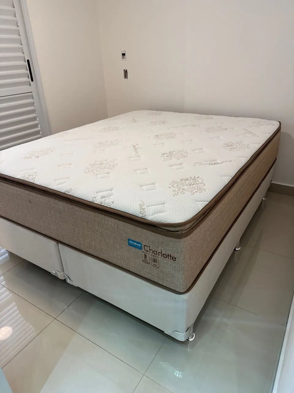 Cama Box Queen size Probel Charlotte novo  - Foto 3