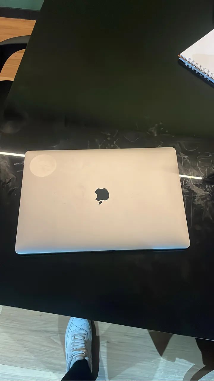 macbook pro 2019 15